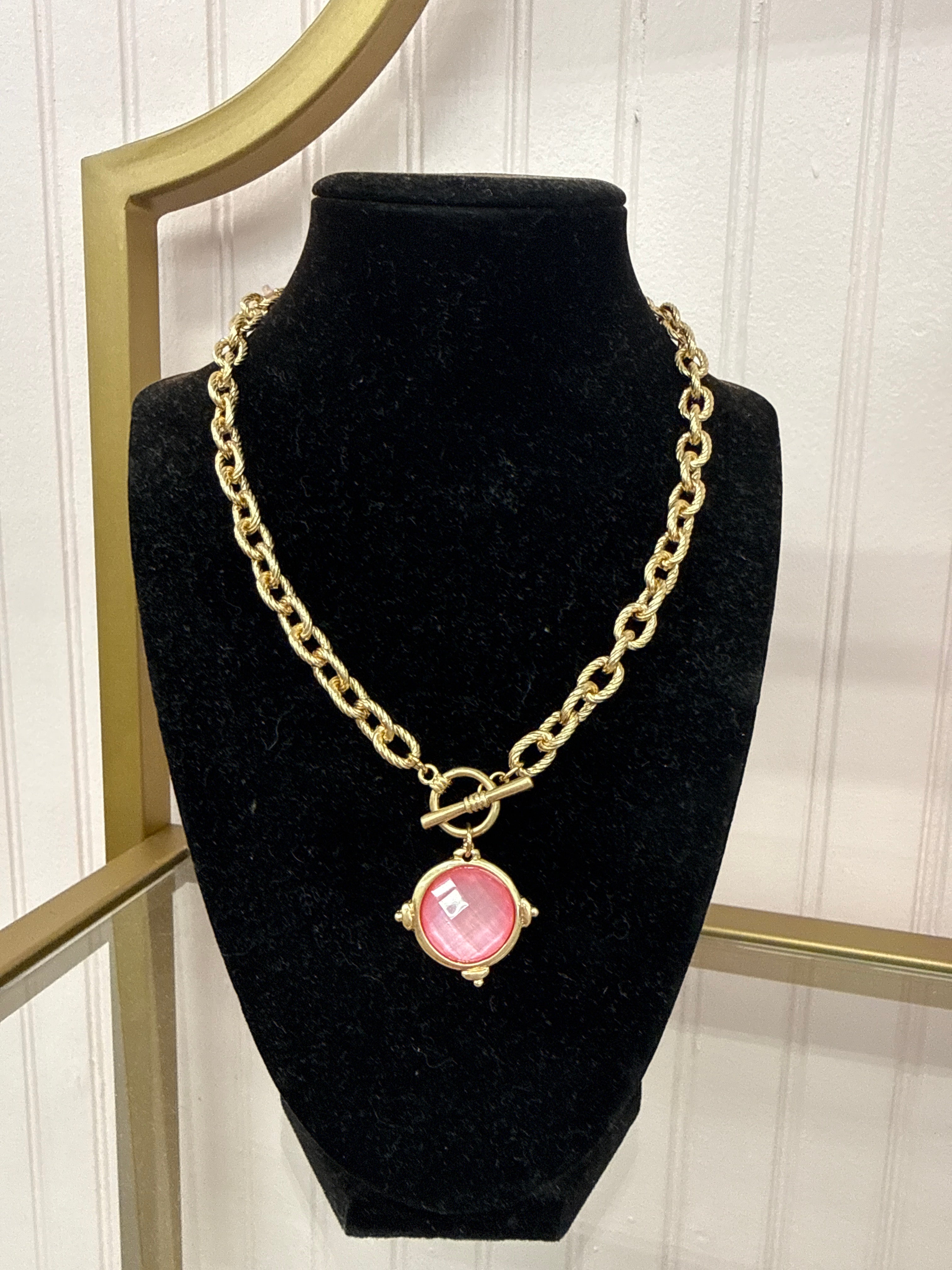 Belle Toggle Necklace Petal
